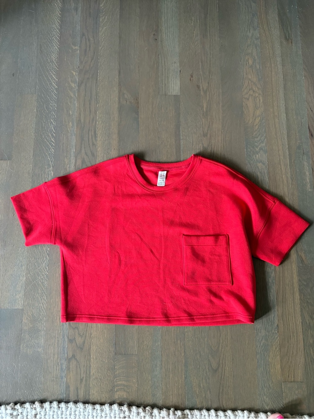 Spanx cropped Airessentials Red Short-Sleeve Pocket Tee